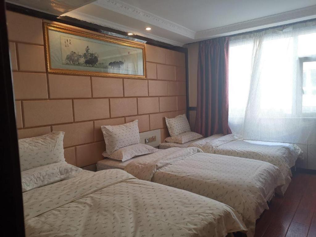 Ji Hotel Shanghai Hongqiao Gubei Fortune Center ภายนอก รูปภาพ